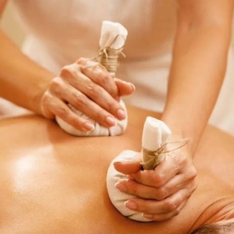 Masaje Ayurveda personalizado según doshas para armonizar cuerpo, mente y emociones